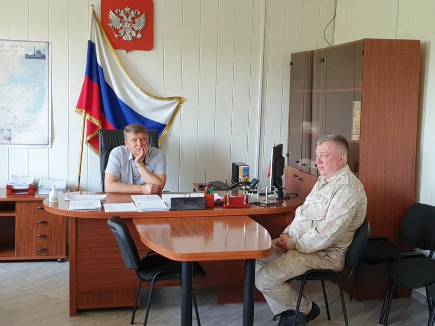 Андрей Гурулев проверил организацию работы с ТКО в Оловяннинском районе